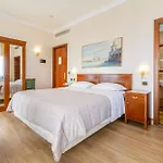 Panorama Hotel 4*