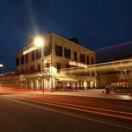 酒店 全景酒店 4*