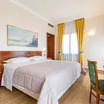 Hotel Panorama 4*