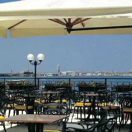 Hotel Panorama 4*