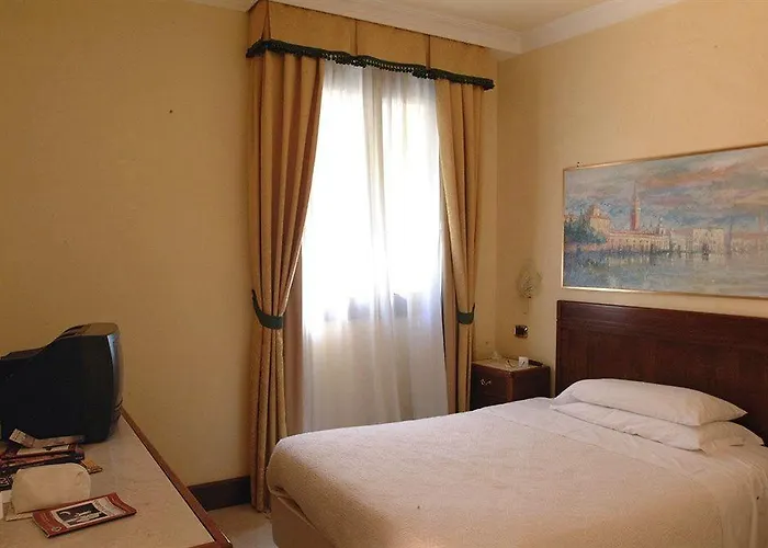 Отель Panorama 4*