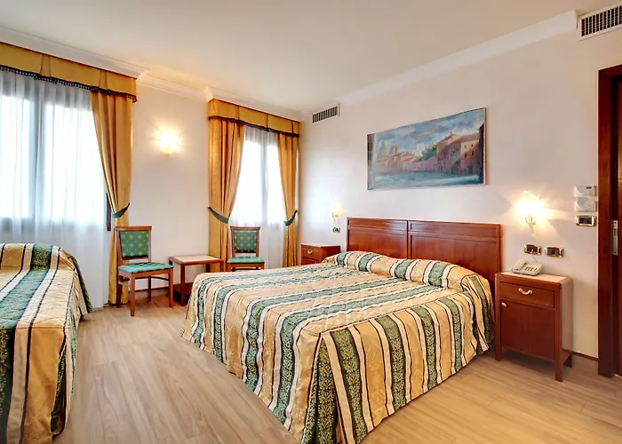 Отель Panorama 4*